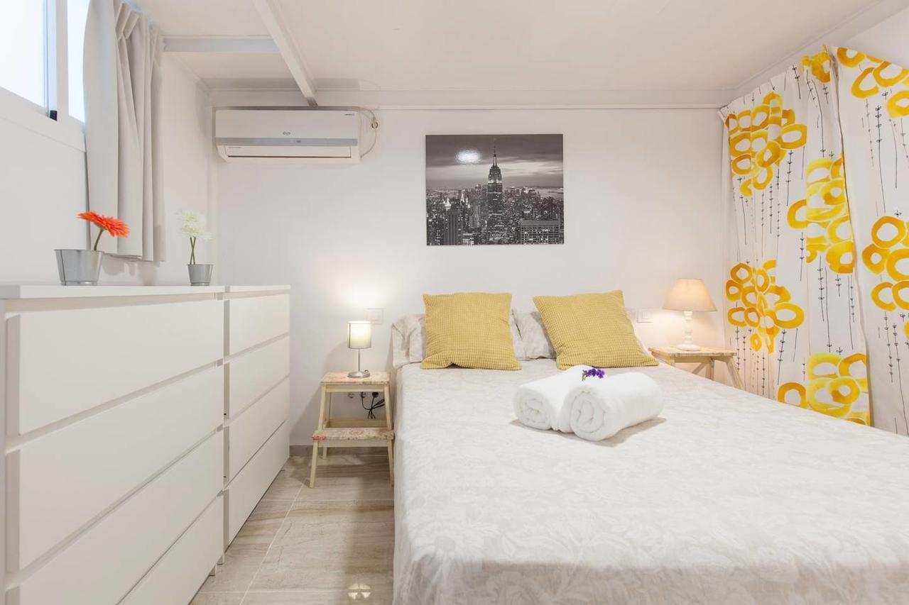 Nice Apartment In The Heart Of Séville Extérieur photo